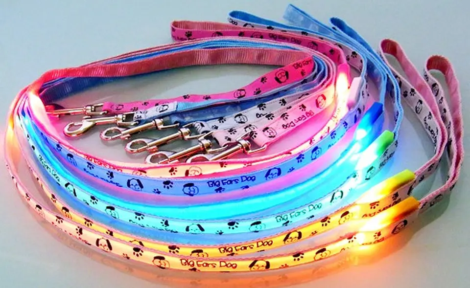 Tize Flash correas LED de diferentes colores.